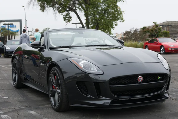 Jaguar V8 R on exhibition at the annual event Supercar Sunday — Stock Photo, Image