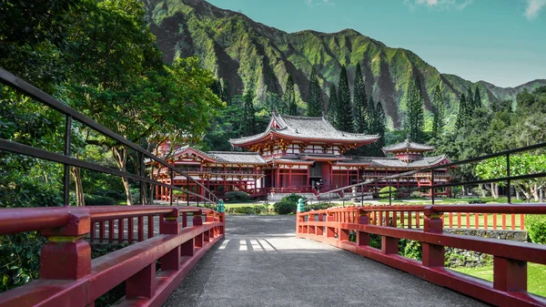 Le temple japonais Byodo-In — Photo