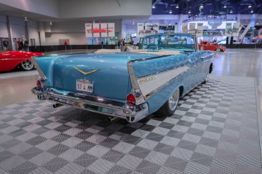 Las Vegas, ABD - 5 Kasım 1957 Chevrolet Bel Air Restomod by Chip Foose SEMA Show 'da sergilendi.