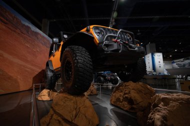 Las Vegas, ABD - 4 Kasım 2021: Jeep Orange Peelz SEMA Show 'da sergilendi.