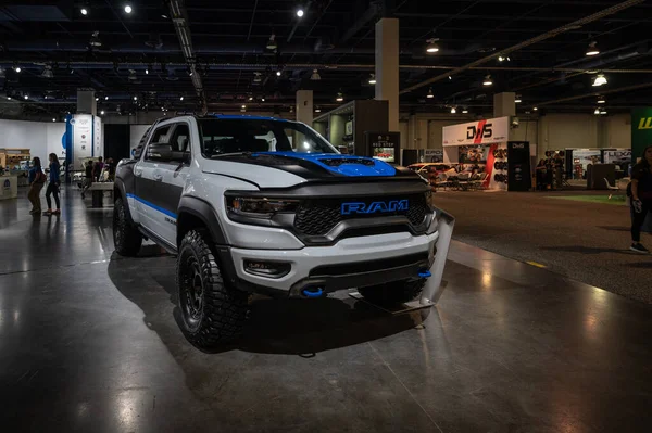 美国拉斯维加斯 2021年11月4日 2021 Ram 1500 Trx Rexrunner Concept在Sema展览上展示 — 图库照片