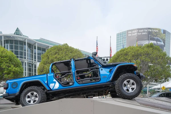Los Angeles Usa November 2021 Jeep Test Driving Track Jeep — Stock Photo, Image