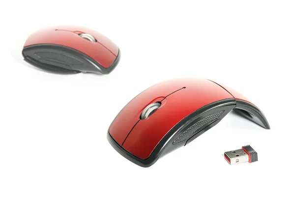 Červená Bezdrátová přenosná myš — Stock fotografie