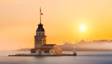 Bakire Kulesi İstanbul 'un en güzel manzaralarından biri.