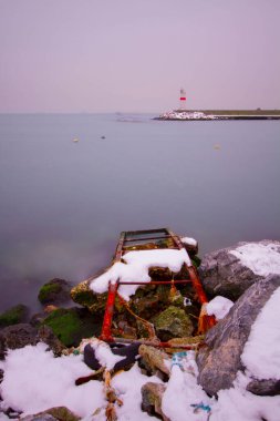 İle, İstanbul 'un en güzel kıyı kentlerinden biridir..