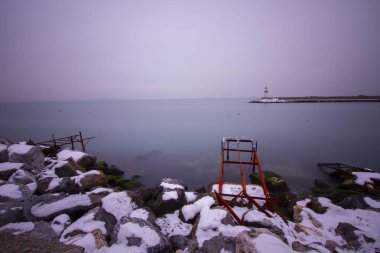 İle, İstanbul 'un en güzel kıyı kentlerinden biridir..
