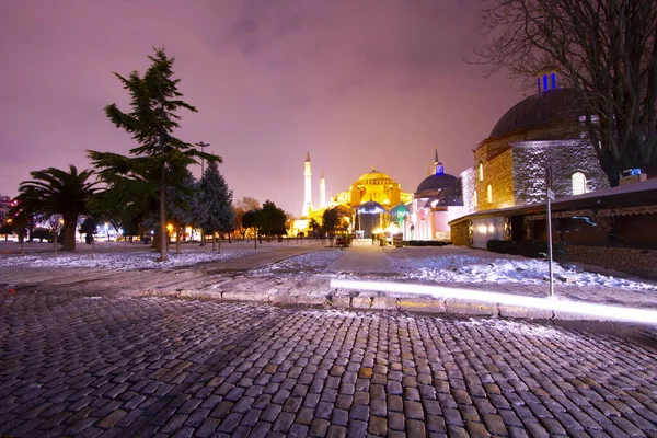 Noche Mezquita Azul Nevado — Foto de Stock