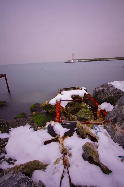İle, İstanbul 'un en güzel kıyı kentlerinden biridir..