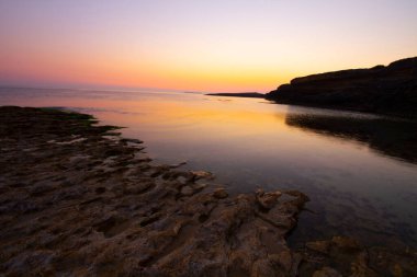 Kocaeli 'nin Kefken ilçesinin kıyılarındaki farklı kaya yapıları.
