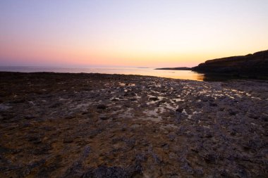 Kocaeli 'nin Kefken ilçesinin kıyılarındaki farklı kaya yapıları.
