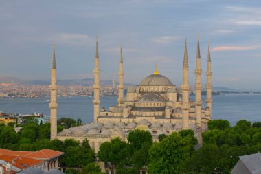 Mavi Camii (Sultanahmet Camii), Boğaziçi ve Anadolu Yakası manzarası, Istanbul, Türkiye