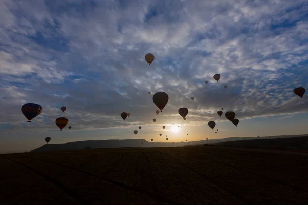 Balões Quente Coloridos Antes Lançamento Parque Nacional Goreme Capadócia Turquia — Fotografia de Stock