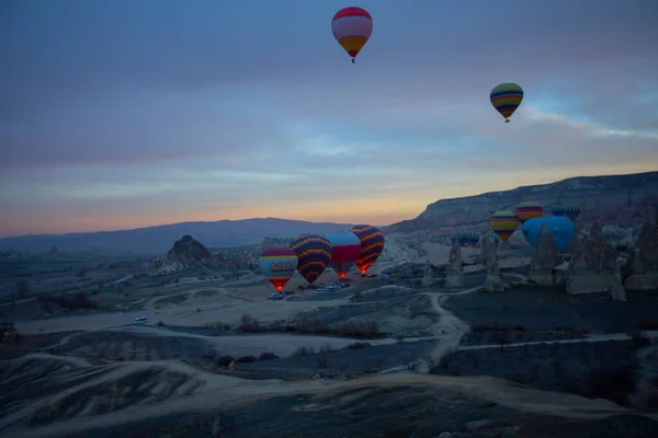 Atrakcję Turystyczną Kapadocji Lot Balonem Cappadocia Jest Znana Całym Świecie — Zdjęcie stockowe