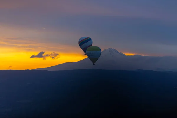 Nagy Turisztikai Attrakció Cappadocia Ballon Repülés Cappadocia Ismert Szerte Világon — Stock Fotó