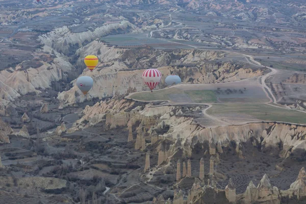 Μεγάλη Τουριστική Ατραξιόν Της Καππαδοκίας Πτήση Αερόστατου Καππαδοκία Είναι Γνωστή — Φωτογραφία Αρχείου