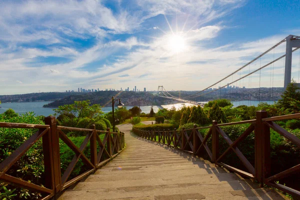 Fatih Sultan Mehmet Bridge Vista Dal Parco Otagtepe Istanbul — Foto Stock