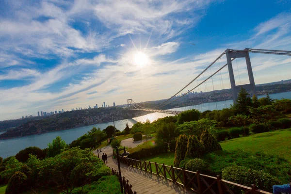 Vista Del Puente Fatih Sultan Mehmet Desde Parque Otagtepe Estambul — Foto de Stock