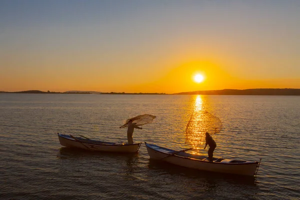 Ψαράς Της Λίμνης Ηλιοβασίλεμα — Φωτογραφία Αρχείου