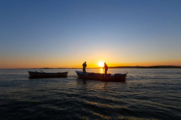 Ψαράς Της Λίμνης Ηλιοβασίλεμα — Φωτογραφία Αρχείου