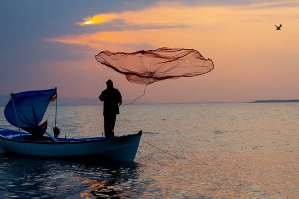 Lake Van Fishermen Trying Catch Fish Lake Van One Biggest — Stockfoto