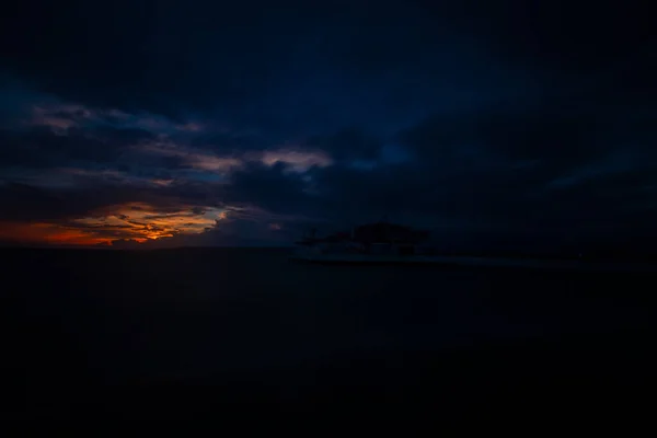 Bykcekmece Albatross Strand Gefotografeerd Met Lange Belichtingstechniek Een Stormachtige Dag — Stockfoto