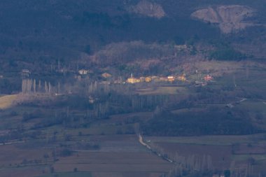 Türkiye 'nin Kastamonu kentindeki Kure Dağları' nın yamaçlarındaki manzara güzel sonbahar doğası