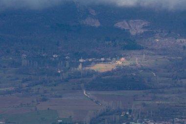 Türkiye 'nin Kastamonu kentindeki Kure Dağları' nın yamaçlarındaki manzara güzel sonbahar doğası