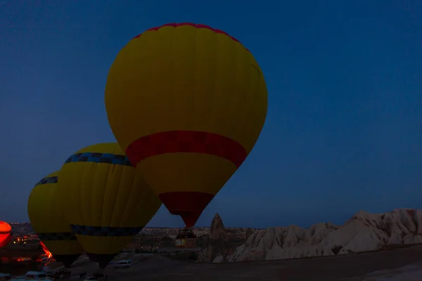 Balões Quente Coloridos Antes Lançamento Parque Nacional Goreme Capadócia Turquia — Fotografia de Stock