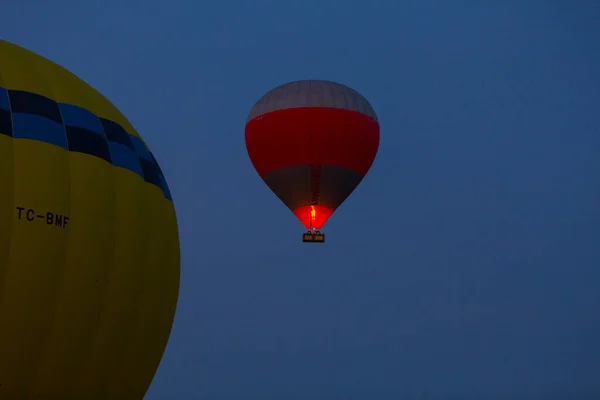 Barevné Horkovzdušné Balóny Před Startem Národním Parku Göreme Kappadokie Turecko — Stock fotografie
