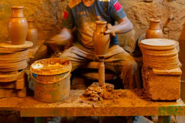 Pottery factory and pottery craftsmen
