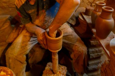 Pottery factory and pottery craftsmen