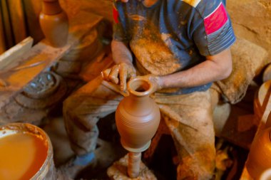Pottery factory and pottery craftsmen