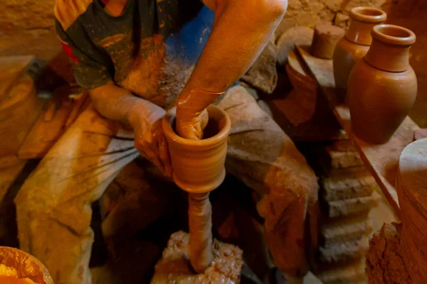 Pottery factory and pottery craftsmen