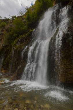 Kapuzbasi 'nin inanılmaz şelalesi - Kayseri, Türkiye