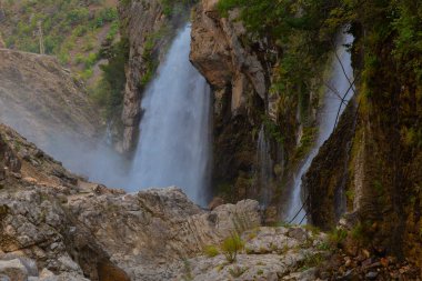 Kapuzbasi 'nin inanılmaz şelalesi - Kayseri, Türkiye