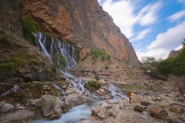 Kapuzbasi 'nin inanılmaz şelalesi - Kayseri, Türkiye