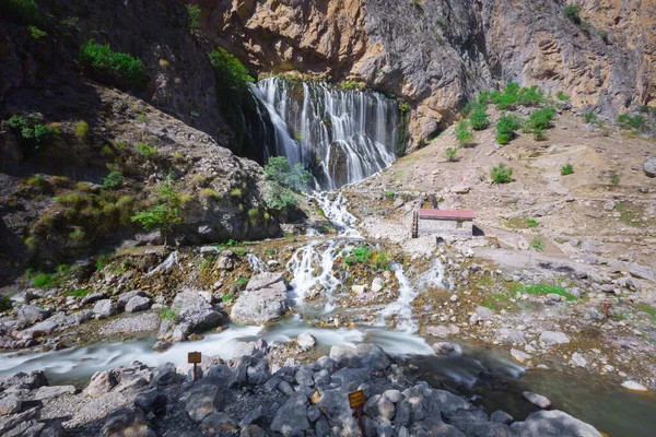 Úžasný Vodopád Kapuzbasi Kayseri Turecko — Stock fotografie