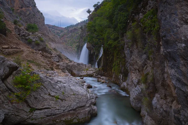 Удивительный Водопад Капузбаси Кайсери Турция — стоковое фото