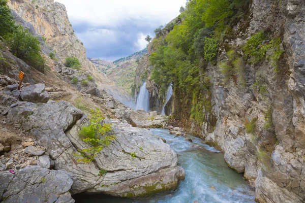 Erstaunlicher Wasserfall Von Kapuzbasi Kayseri Türkei — Stockfoto