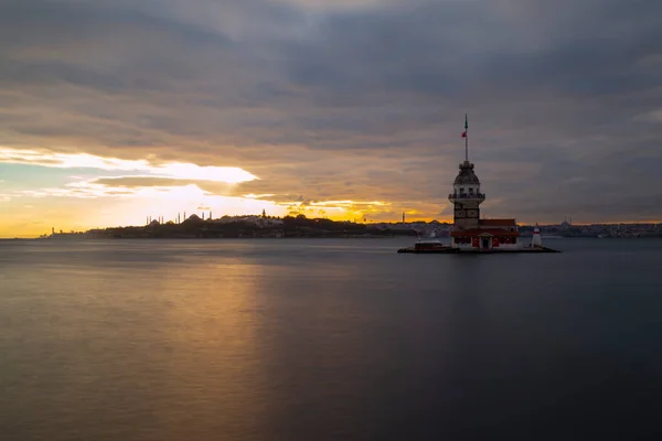 Wieża Panny Najpiękniejsza Historyczna Latarnia Morska Istambułu Została Sfotografowana Techniką — Zdjęcie stockowe