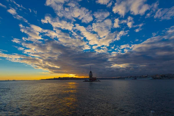 Maiden Tower Most Beautiful Historical Lighthouse Istanbul Photographed Sunset — Stock fotografie