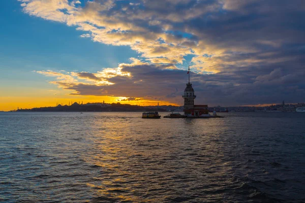 Maiden Tower Most Beautiful Historical Lighthouse Istanbul Photographed Sunset — стоковое фото