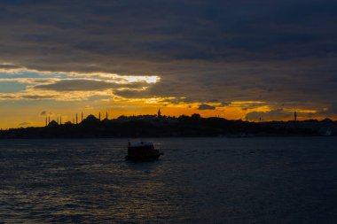 Mavi Cami, Ayasofya ve Topkapı Sarayı; İstanbul 'daki Popüler Yerler