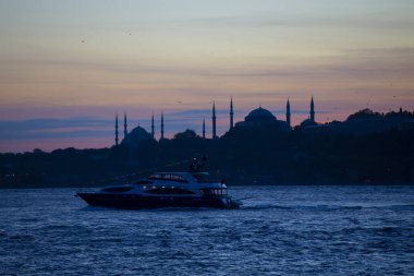 Mavi Cami, Ayasofya ve Topkapı Sarayı; İstanbul 'daki Popüler Yerler
