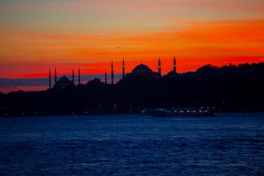 Mavi Cami, Ayasofya ve Topkapı Sarayı; İstanbul 'daki Popüler Yerler