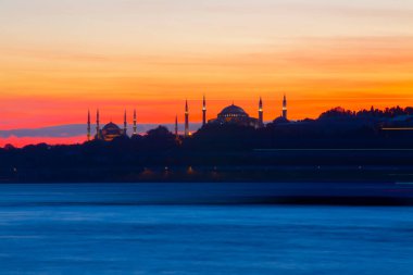 Blue Mosque, Hagia Sophia and Topkapi Palace; Popular Places in Istanbul