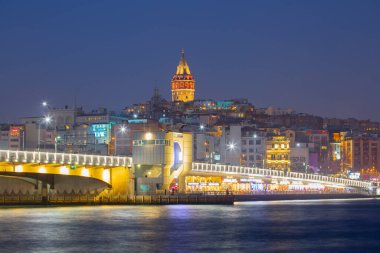 Galata Kulesi, Galata Köprüsü, Karaköy ilçesi ve Golden Horn, İstanbul - Türkiye