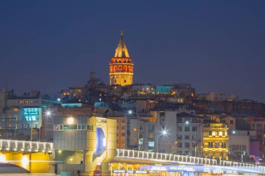 Galata Kulesi, Galata Köprüsü, Karaköy ilçesi ve Golden Horn, İstanbul - Türkiye