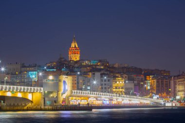 Galata Kulesi, Galata Köprüsü, Karaköy ilçesi ve Golden Horn, İstanbul - Türkiye