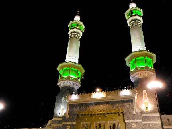 Kaaba Den Heliga Platsen För Muslimer Zamzam Torn Med Minareter — Stockfoto